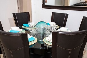 Villa Helena - Windsor Palms