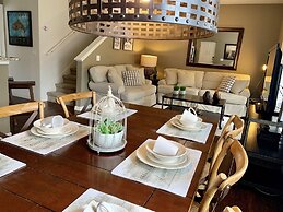 Villa Cristina - Lucaya Village