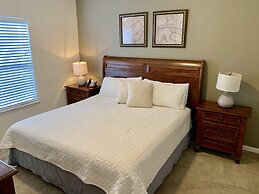 Villa Cristina - Lucaya Village