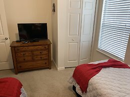 Villa Cristina - Lucaya Village