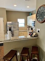 Villa Cristina - Lucaya Village