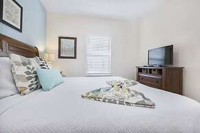 Villa Natalia - Lucaya Village