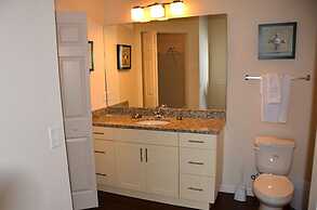 Villa Andrade - Lucaya Village