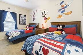 Villa CVX- Lucaya Village