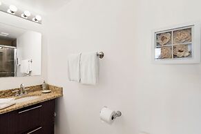 Villa Yamagi - The Enclave Hotel & Suites