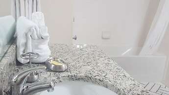 Villa Aventura - Lucaya Village