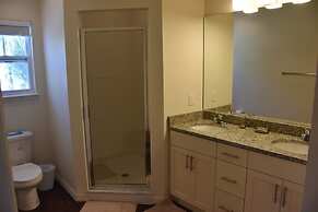 Villa Aventura - Lucaya Village