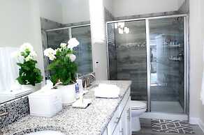 Villa Sweet - Storey Lake