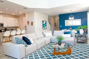 Villa Sweet - Storey Lake