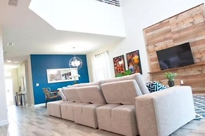 Villa Sweet - Storey Lake