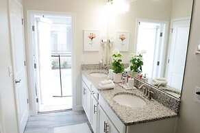 Villa Sweet - Storey Lake