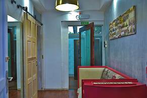 Boutique vllla on the rocks