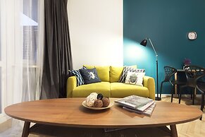 Fox Center Apartments