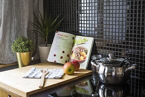 Fox Center Apartments