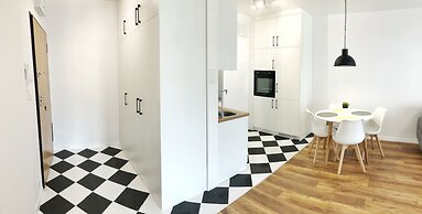 Fox Center Apartments