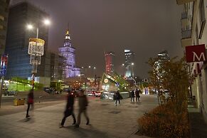 Fox Center Apartments