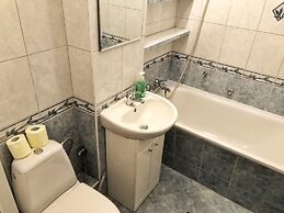 Fox Center Apartments