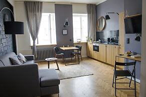 Fox Center Apartments