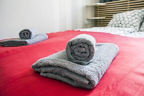 Fox Center Apartments