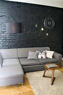 Fox Center Apartments