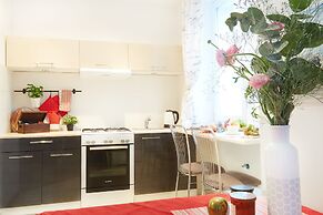 Fox Center Apartments