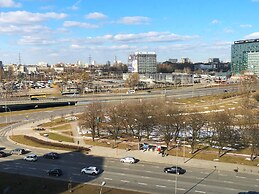 Fox Center Apartments