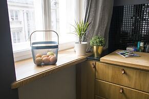 Fox Center Apartments