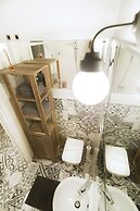 Fox Center Apartments