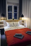 Fox Center Apartments