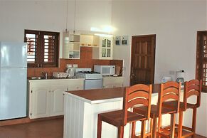 Two Bays Beach Villa Apartment and Studios