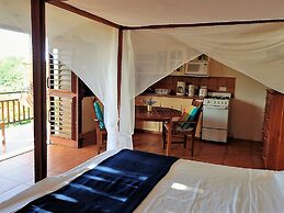 Two Bays Beach Villa Apartment and Studios