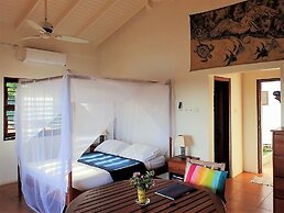 Two Bays Beach Villa Apartment and Studios