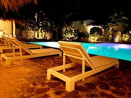 Afreeka Beach Hostel & Music Bar