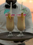 Afreeka Beach Hostel & Music Bar
