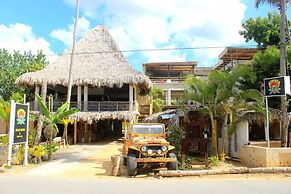 Afreeka Beach Hostel & Music Bar