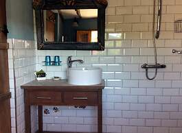 Los Cuatro Vientos B&B