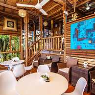 Horizon Ocean View Hotel and Yoga Center