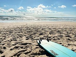 Horizon Ocean View Hotel and Yoga Center