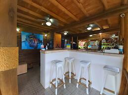 Horizon Ocean View Hotel and Yoga Center