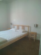 Boomerang Serviced Apartment's