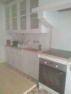 Boomerang Serviced Apartment's