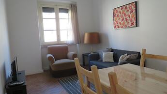 Boomerang Serviced Apartment's