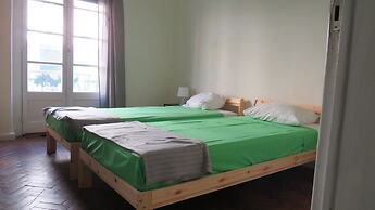 Boomerang Serviced Apartment's