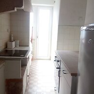 Boomerang Serviced Apartment's