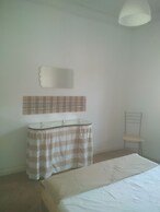 Boomerang Serviced Apartment's
