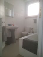 Boomerang Serviced Apartment's