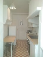 Boomerang Serviced Apartment's