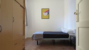 Boomerang Serviced Apartment's