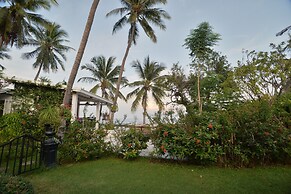 The Hen Hua Hin Private Beach Villa