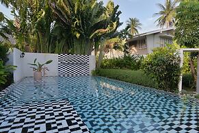 The Hen Hua Hin Private Beach Villa